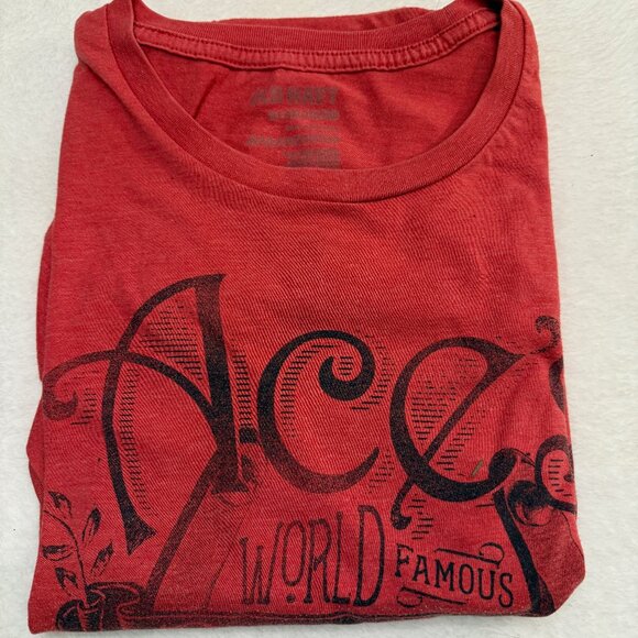 Old Navy Ace's Poker Room Tshirt - Picture 2 of 5